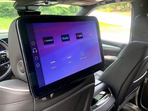 Certified 2025 Cadillac Escalade Sport Platinum AWD/4WD image 34