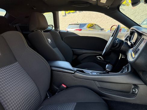 Used 2020 Dodge Challenger R/T Scat Pack image 17