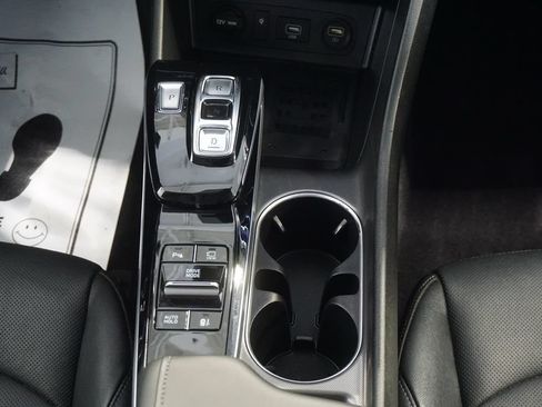 Used 2023 Hyundai Sonata Limited FWD image 34