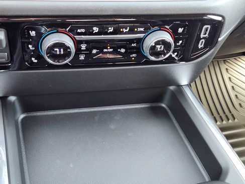 New 2026 Chevrolet Silverado 3500 LTZ w/ LTZ Texas Edition AWD/4WD image 15
