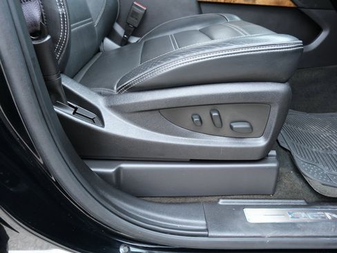 Used 2016 GMC Yukon Denali w/ Open Road Package image 36