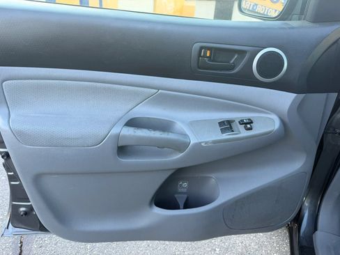 Used 2011 Toyota Tacoma 2WD Access Cab w/ SR5 Pkg #2 image 9