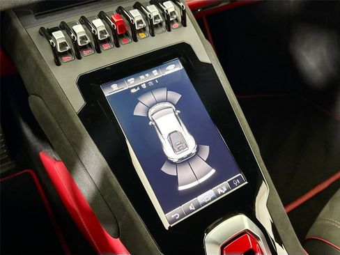 Used 2024 Lamborghini Huracan Tecnica image 20