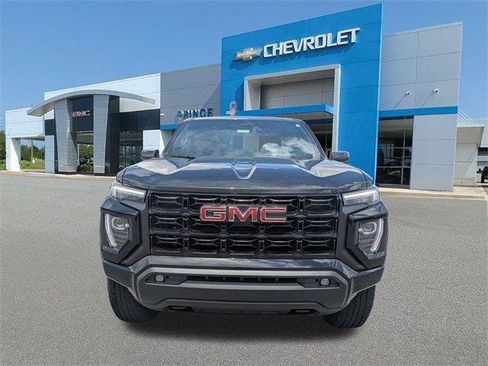 New 2025 GMC Canyon Elevation w/ Convenience Package image 11
