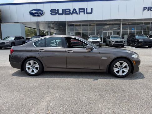 Used 2012 BMW 528i Sedan RWD image 2