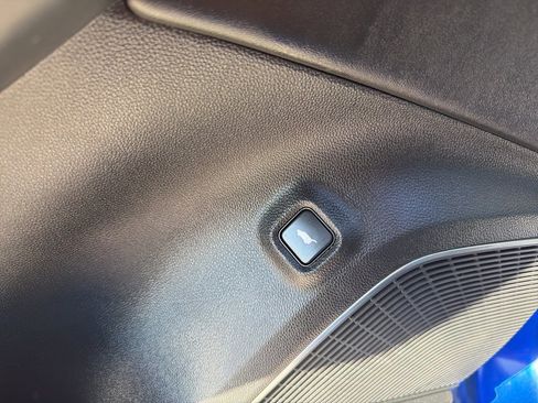 Used 2022 Acura MDX A-Spec image 12