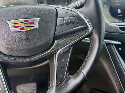 Used 2023 Cadillac XT5 Premium Luxury w/ Technology Package FWD image 39