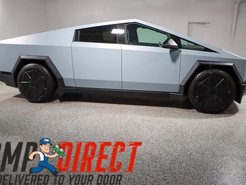 Used 2024 Tesla Cybertruck Cyberbeast AWD/4WD image 6