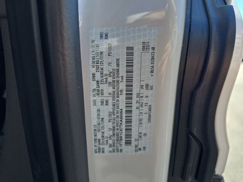 New 2026 Ford Transit 250 148 Medium Roof RWD image 26