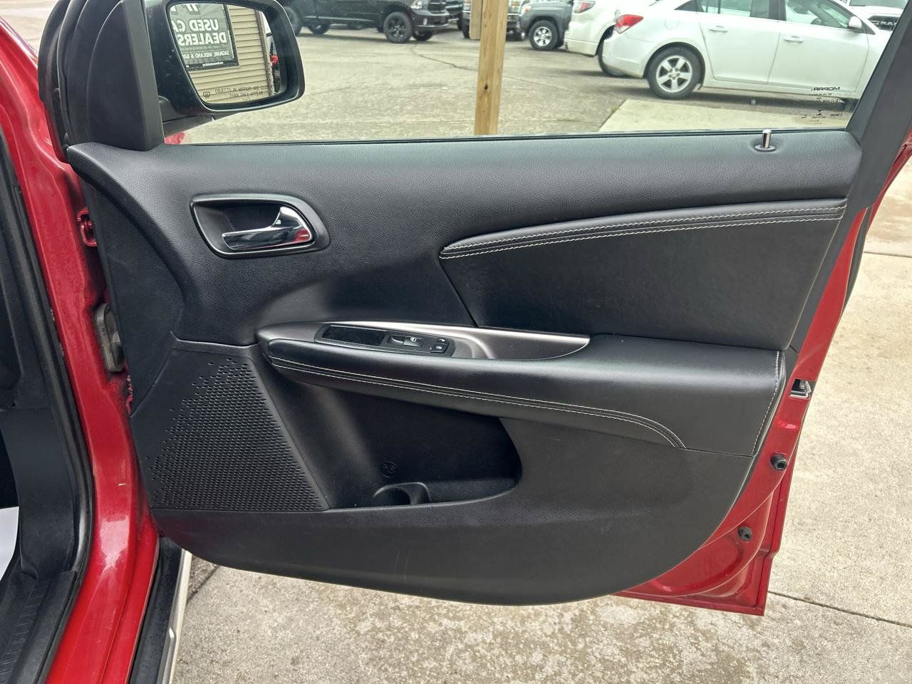 Used 2018 Dodge Journey Crossroad FWD image 17