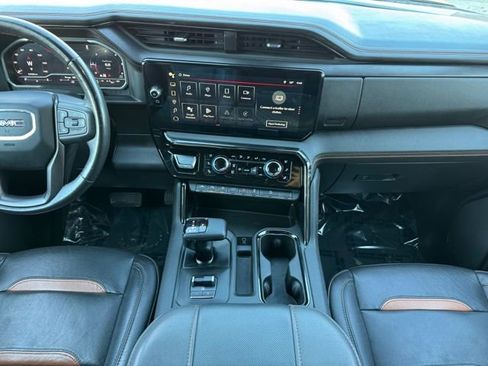 Certified 2023 GMC Sierra 1500 AT4 w/ AT4 Preferred Package AWD/4WD image 2