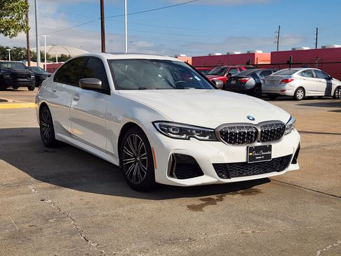 Used 2021 BMW M340i M340i w/ Parking Assistance Package image 4