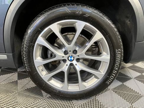 Used 2020 BMW X5 xDrive40i w/ Convenience Package AWD/4WD image 16