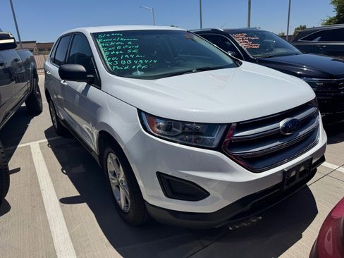 Used 2018 Ford Edge SE FWD image 5