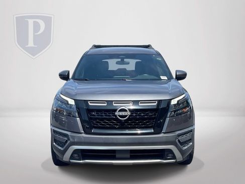 Used 2024 Nissan Pathfinder Rock Creek AWD/4WD image 3
