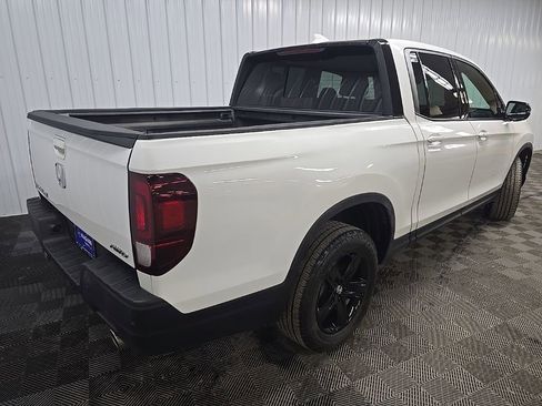 Used 2023 Honda Ridgeline Black Edition image 10