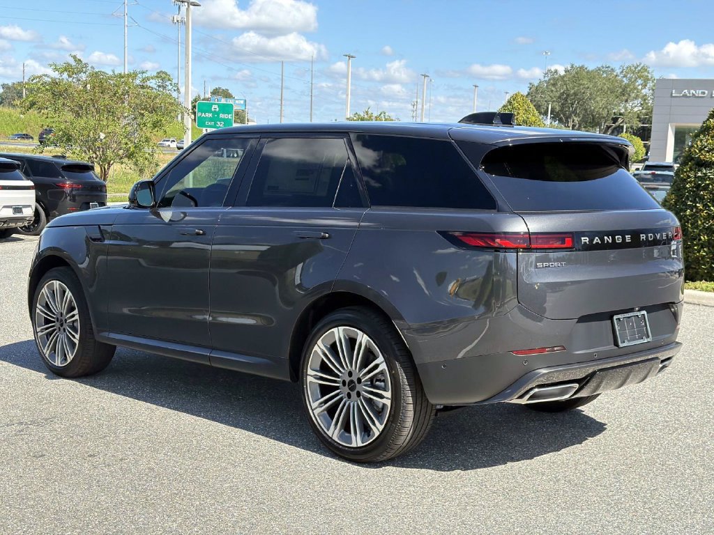 New 2027 Land Rover Range Rover Sport SE AWD/4WD image 3