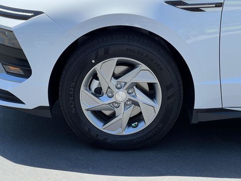 Certified 2026 Hyundai Sonata SE FWD image 13