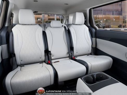 New 2026 Kia Carnival EX FWD image 16