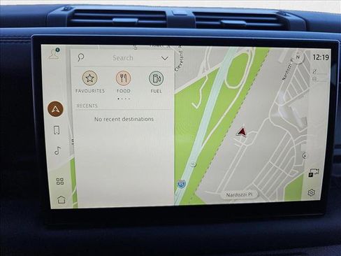 New 2025 Land Rover Defender 110 X-Dynamic SE image 25