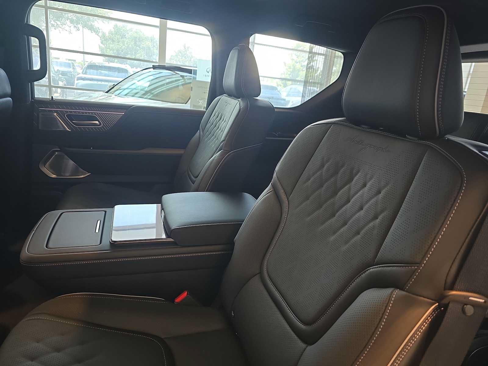 New 2027 INFINITI QX80 Autograph w/ Autograph Exterior Package AWD/4WD image 14