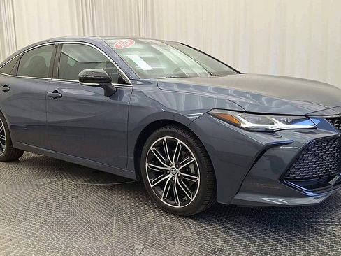 Certified 2019 Toyota Avalon Touring w/ Advanced Safety Package FWD image 5