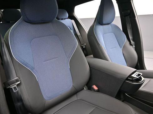 New 2026 Volvo EX30 Plus image 13