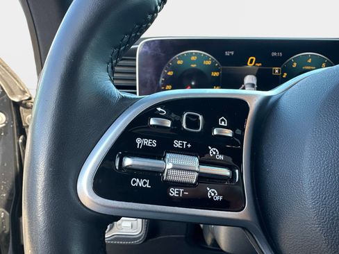 Certified 2020 Mercedes-Benz GLE 450 4MATIC image 28