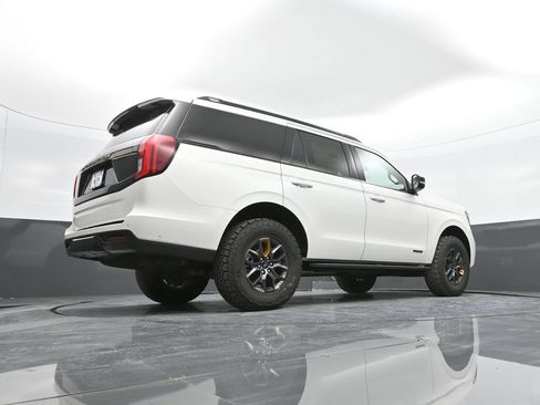 New 2025 Ford Expedition Tremor image 59