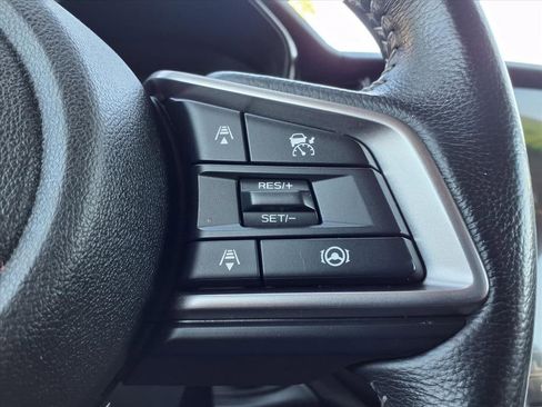 Used 2023 Subaru Outback Premium image 5