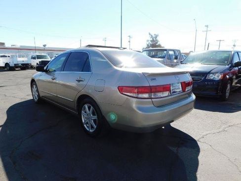 Used 2004 Honda Accord EX image 5