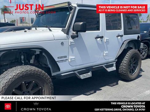 Used 2015 Jeep Wrangler Unlimited Sport w/ Quick Order Package 24S AWD/4WD image 1
