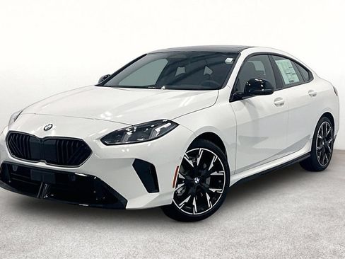 New 2026 BMW 228i w/ Technology Package FWD image 2