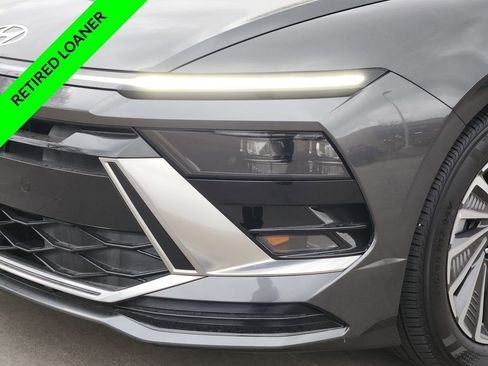 New 2025 Hyundai Sonata SEL image 8