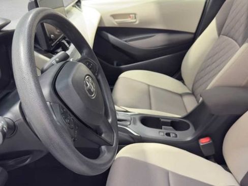 Used 2023 Toyota Corolla LE FWD image 21