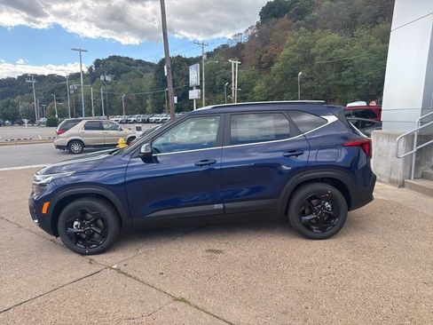 New 2026 Kia Seltos EX w/ EX Sunroof Package image 4