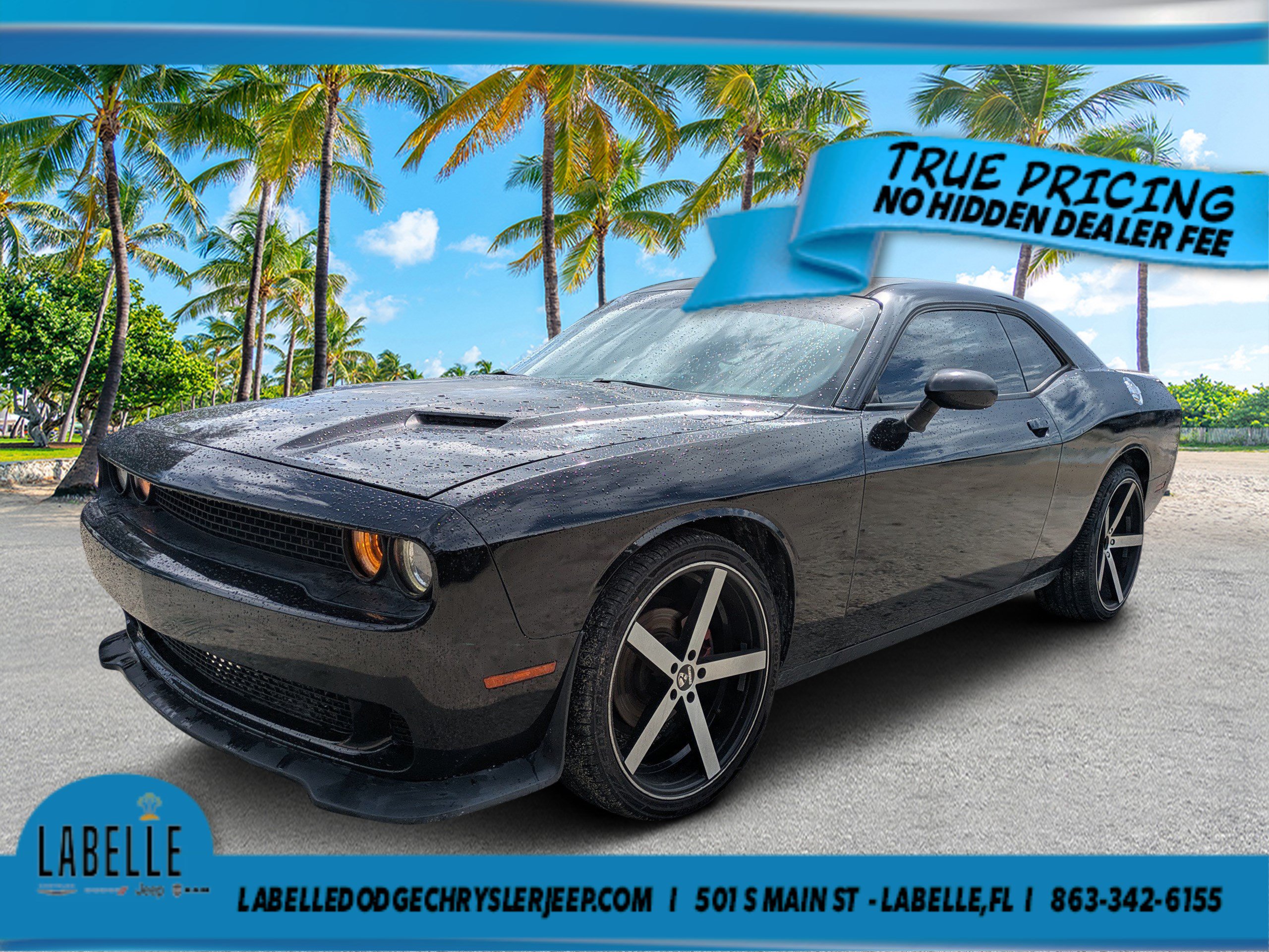 Used 2018 Dodge Challenger SXT RWD image 7