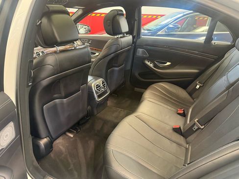Used 2019 Mercedes-Benz S 450 4MATIC Sedan w/ AMG Line Exterior image 35