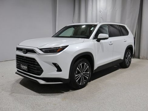 Used 2025 Toyota Grand Highlander AWD Hybrid image 5