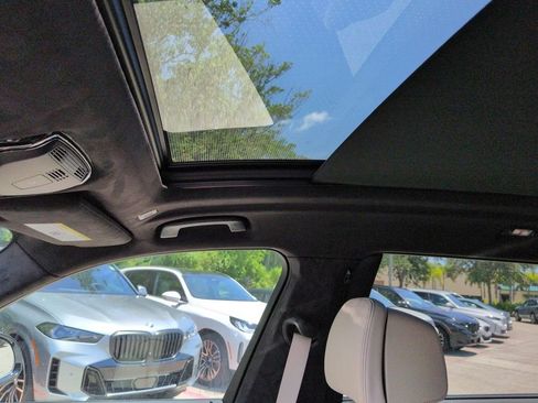 New 2027 BMW X7 xDrive40i w/ Executive Package AWD/4WD image 20