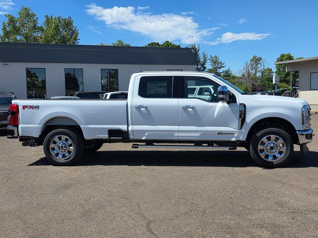 New 2026 Ford F350 Lariat w/ Chrome Package AWD/4WD image 9