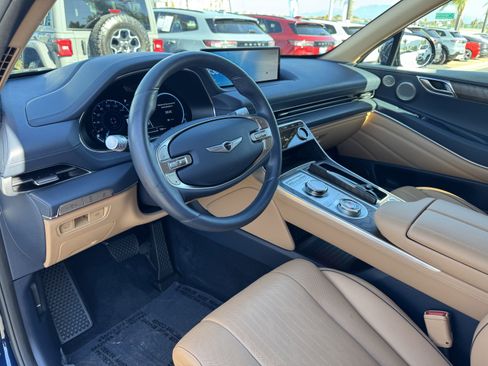 Used 2023 Genesis GV80 2.5T w/ Prestige 20" Package image 16