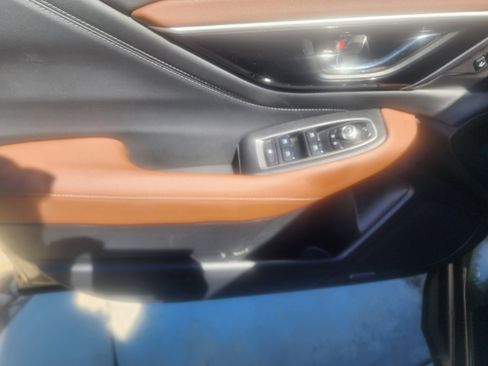 Certified 2022 Subaru Outback Touring image 8