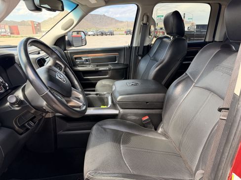 Used 2018 RAM 2500 Laramie w/ Sport Appearance Group AWD/4WD image 13