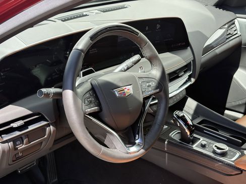 Used 2025 Cadillac CT5 Premium Luxury RWD image 14