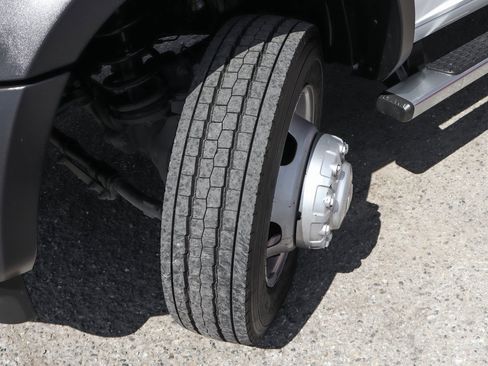 Used 2021 RAM 5500 Tradesman w/ Chrome Appearance Group image 41