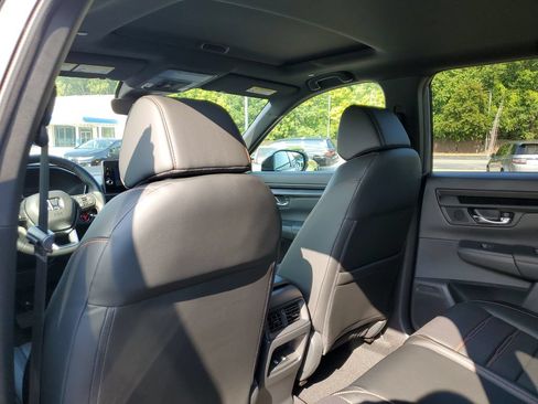 New 2026 Honda CR-V Sport-L image 9