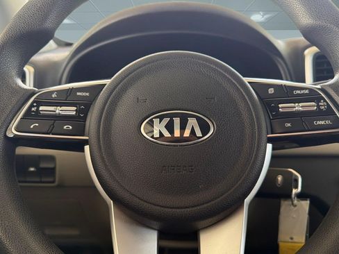 Used 2022 Kia Sportage LX FWD image 25