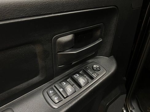 Used 2018 RAM 1500 Express w/ Express Value Package image 18