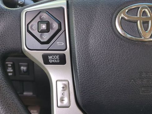 Used 2014 Toyota Tundra SR5 w/ SR5 Upgrade Package RWD image 20
